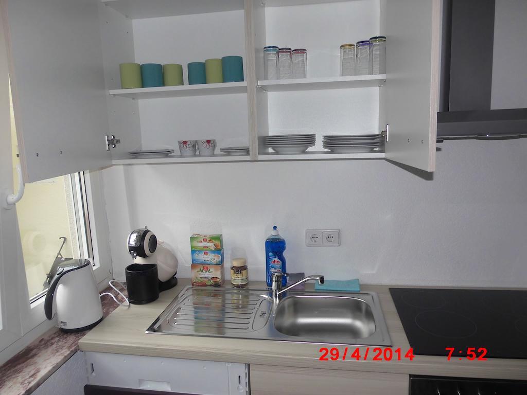 Frankfurt Airport & Fair Apartment Kelsterbach Camera foto