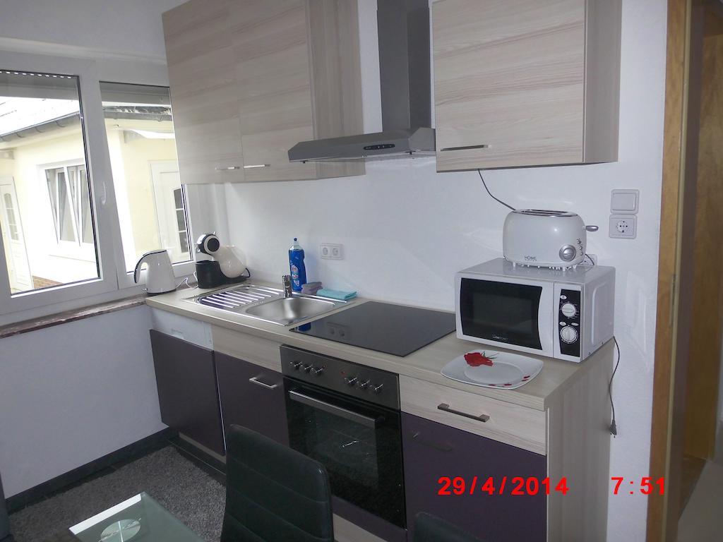 Frankfurt Airport & Fair Apartment Kelsterbach Camera foto